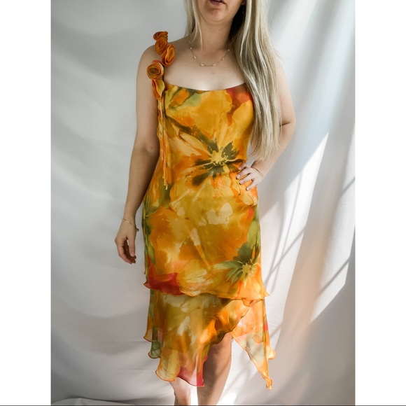 Vintage Floral Dress - Picture 4 of 5